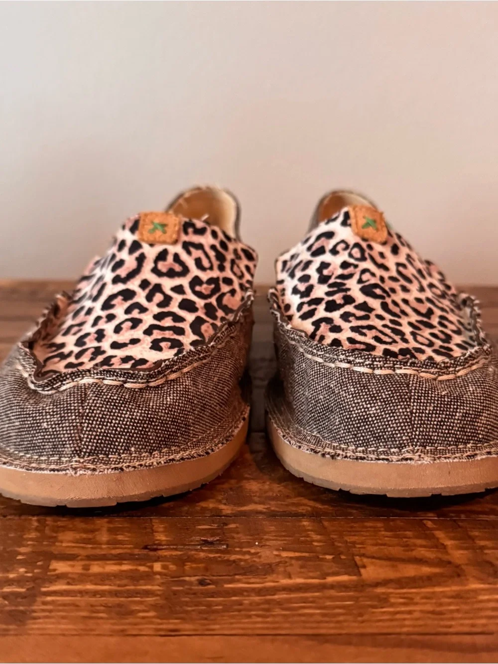 Twisted X EcoTEX Gray Canvas Slip-On Shoes with Leopard Accent and Red Insole